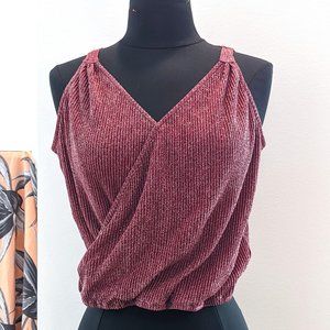 Heartloom Twinkle Ribbed Knit V-Neck Crop Tank
